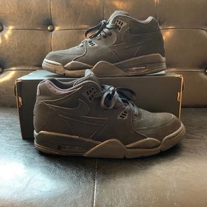 Air Flight 89 ‘Triple Black’